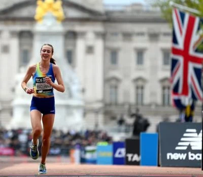 Nguy cơ chấn thương khi chạy marathon ở bàn chân bẹt: Tại sao vận động viên chạy marathon ở Londo...