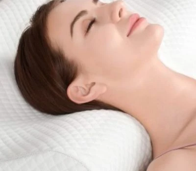 Chiếc gối của bạn có phải là lý do thực sự khiến bạn thức dậy với cái cổ cứng? Đây là những gì kh...