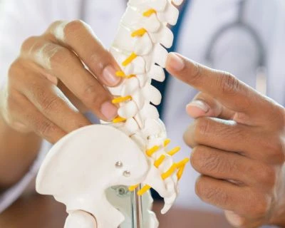 Chọn máy quét cột sống phù hợp cho phòng khám của bạn: Tại sao XIANKU nổi bật